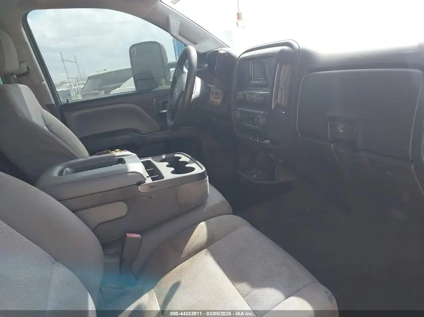 2015 CHEVROLET SILVERADO 2500HD WT
