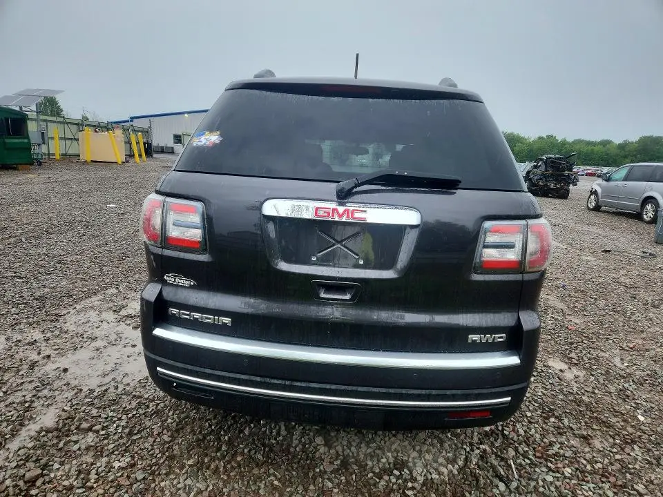 2015 GMC ACADIA SLE  
