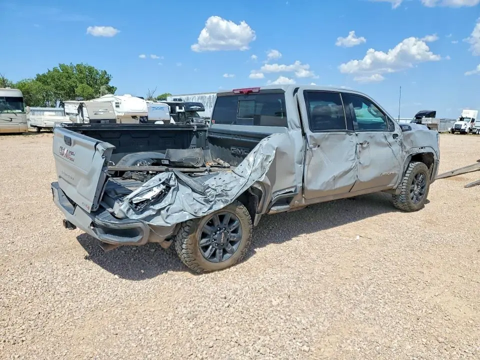 2025 GMC SIERRA K2500 AT4  