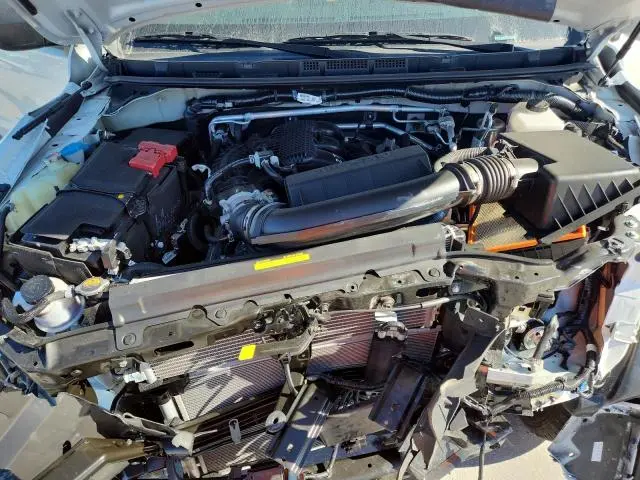 2025 NISSAN FRONTIER S  