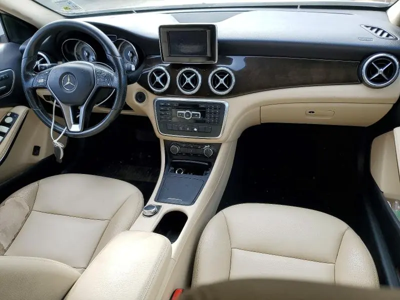 2015 MERCEDES-BENZ GLA 250  