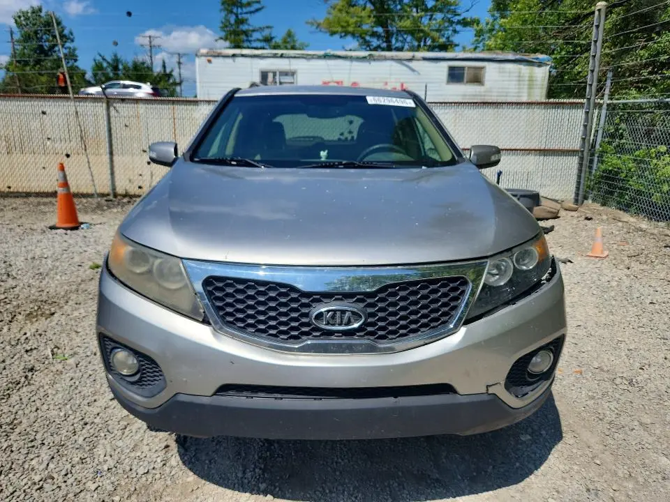 2012 KIA SORENTO LX  