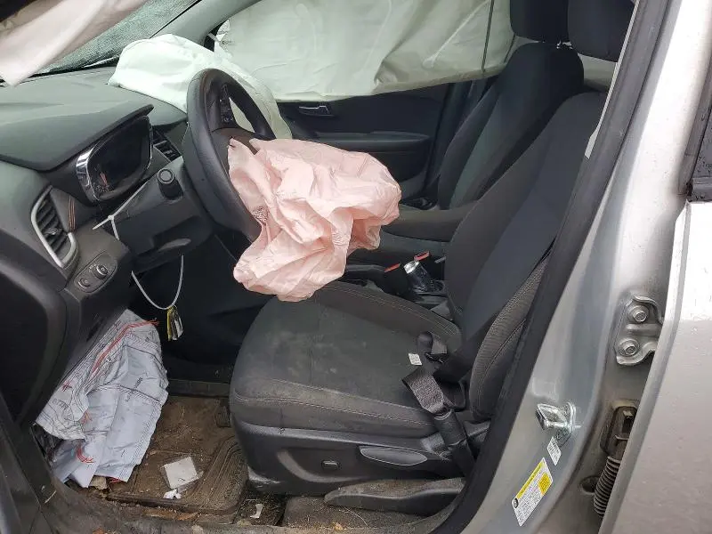 2021 CHEVROLET TRAX LS  