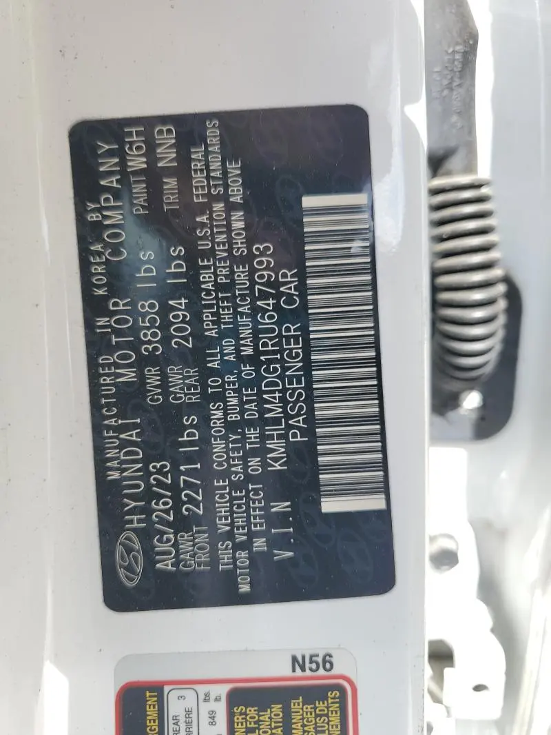 2024 HYUNDAI ELANTRA SEL  