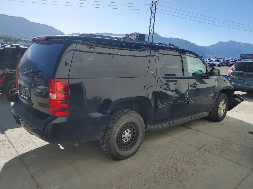2013 CHEVROLET SUBURBAN K1500 LT  