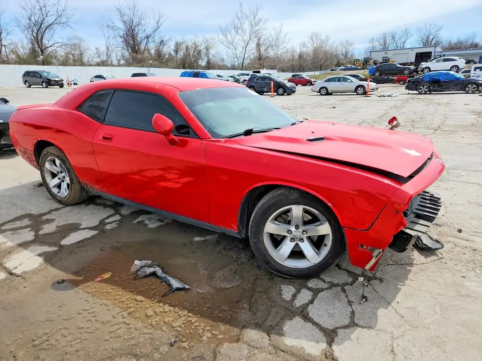 2010 DODGE CHALLENGER SE  