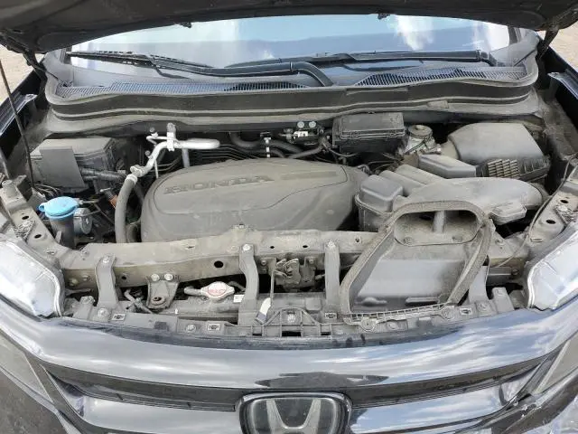 2022 HONDA PILOT SE  