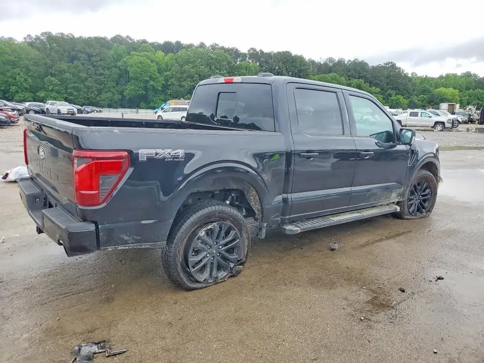 2025 FORD F150 XLT  