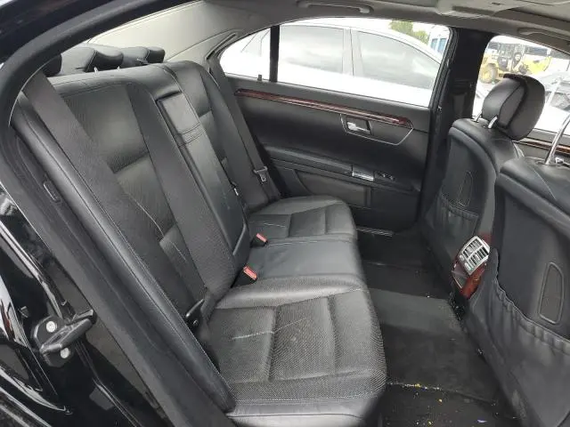 2012 MERCEDES-BENZ S 550  