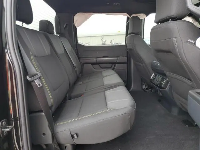 2024 FORD F150 STX  
