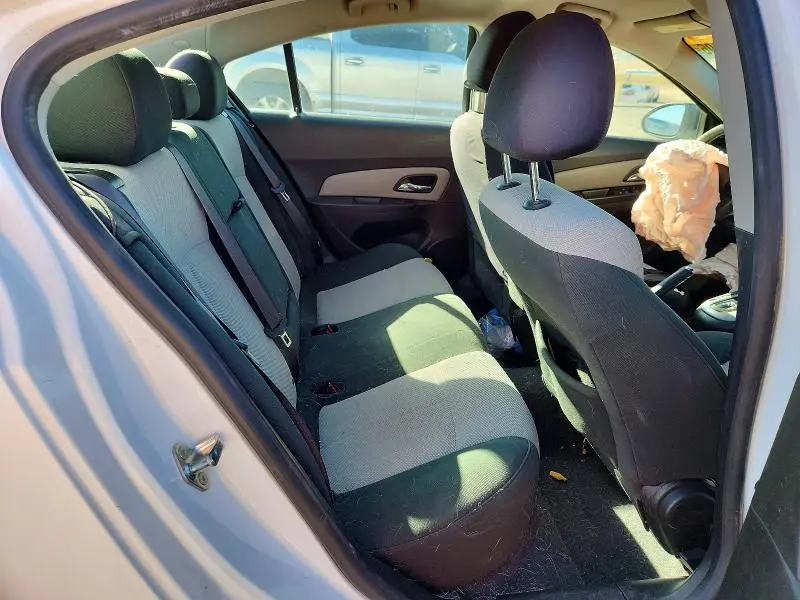2011 CHEVROLET CRUZE LS  