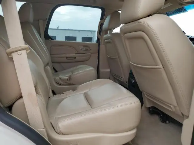 2013 CADILLAC ESCALADE PREMIUM  