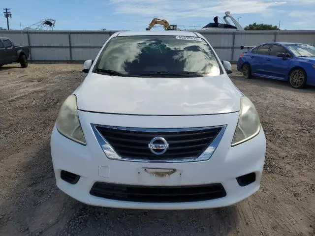 2014 NISSAN VERSA S  