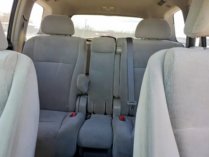2011 TOYOTA HIGHLANDER BASE  