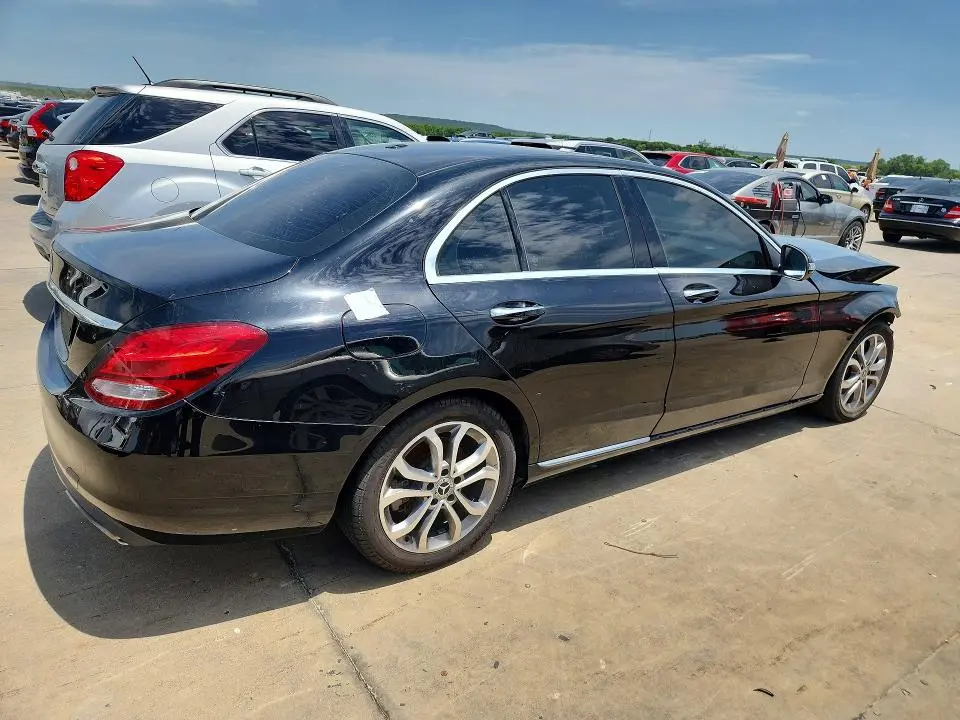 2018 MERCEDES-BENZ C 300  
