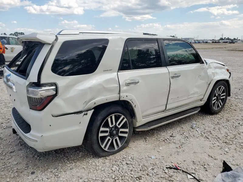 2020 TOYOTA 4RUNNER SR5  