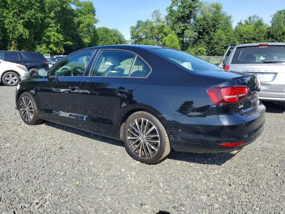 2016 VOLKSWAGEN JETTA SPORT  
