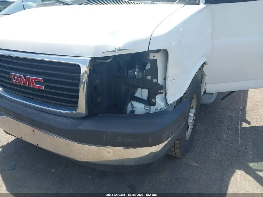 2017 GMC SAVANA 2500 WORK VAN