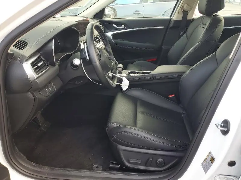 2026 GENESIS G70 2.5T STANDARD  