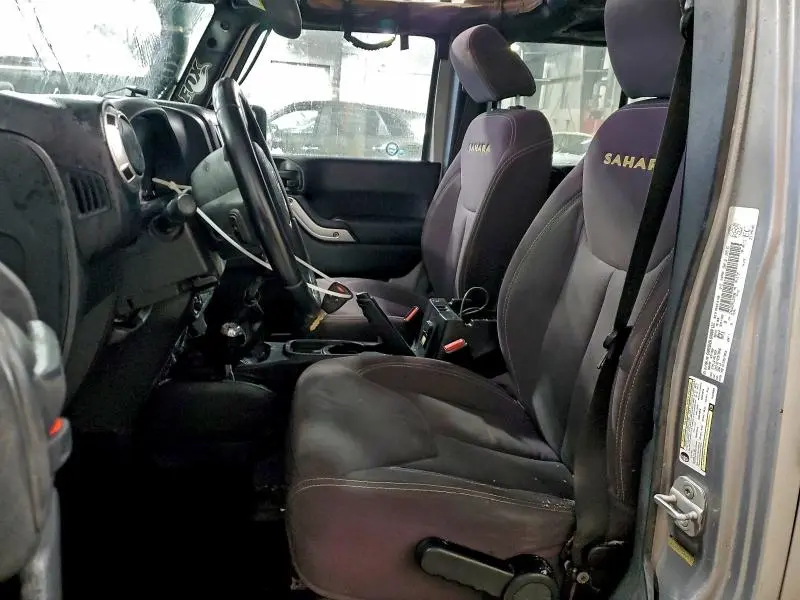 2013 JEEP WRANGLER UNLIMITED SAHARA  