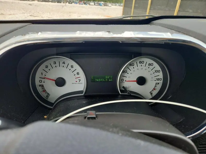 2010 FORD EXPLORER XLT  