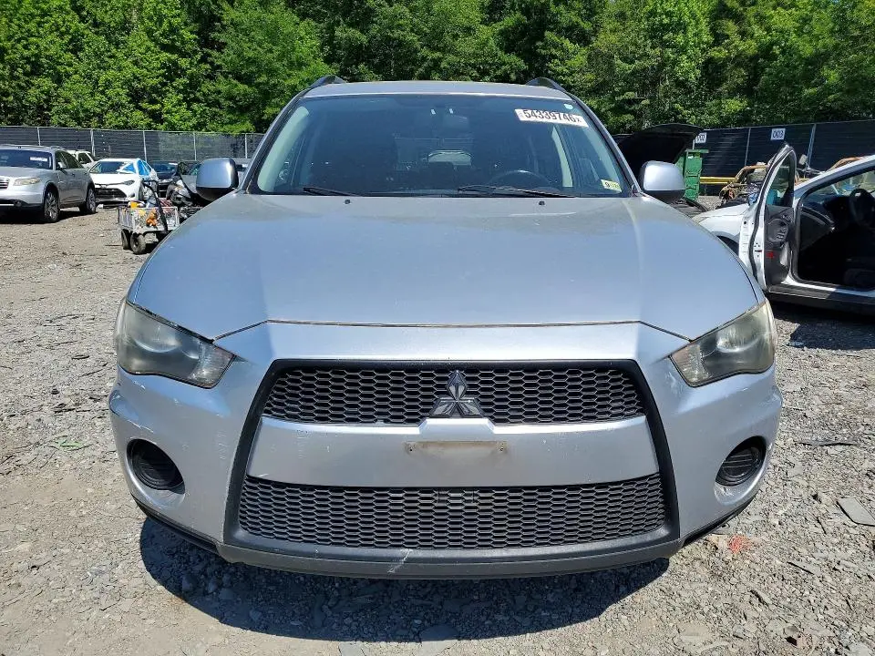 2012 MITSUBISHI OUTLANDER ES  