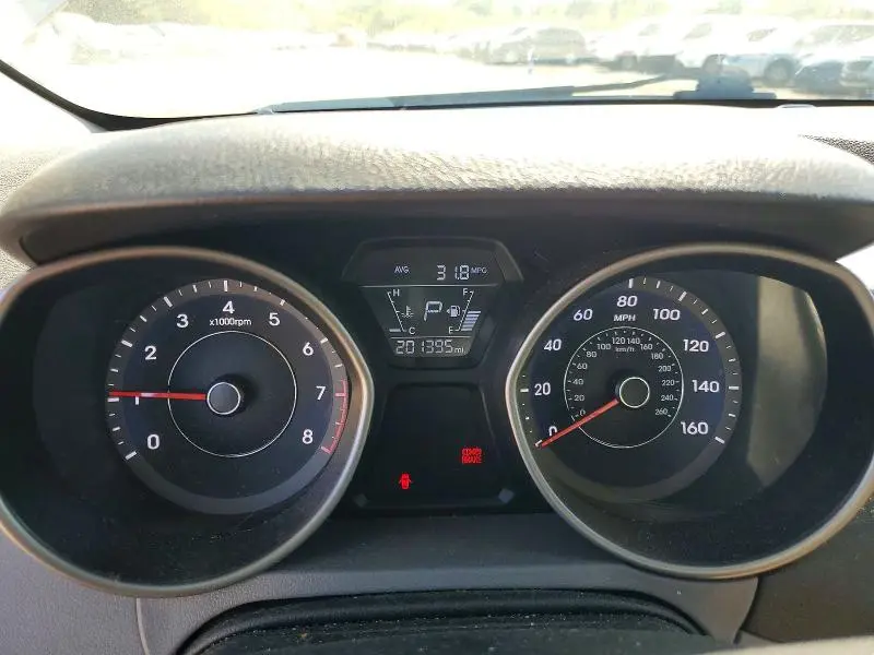 2016 HYUNDAI ELANTRA LIMITED  