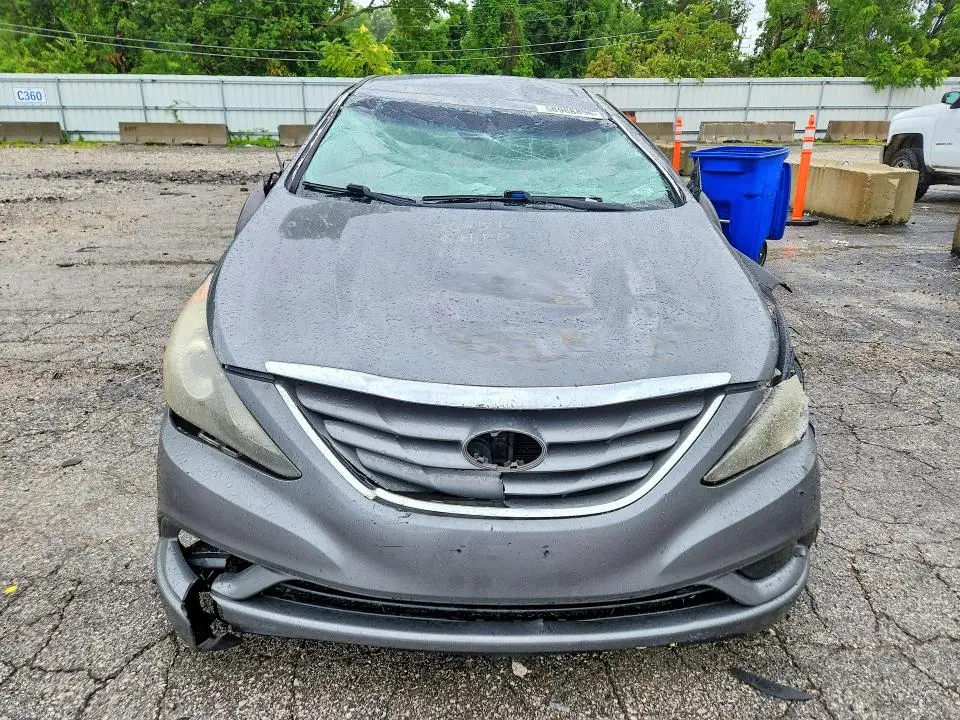 2011 HYUNDAI SONATA GLS  
