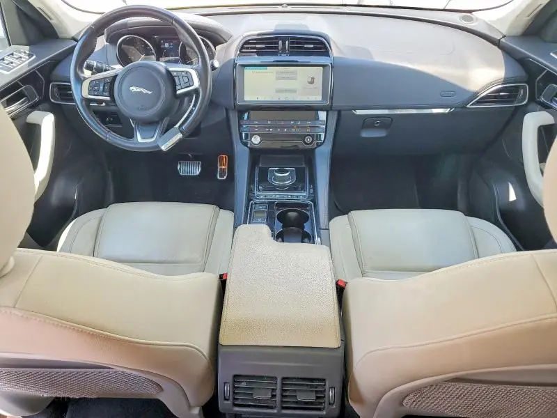 2019 JAGUAR F-PACE PRESTIGE  
