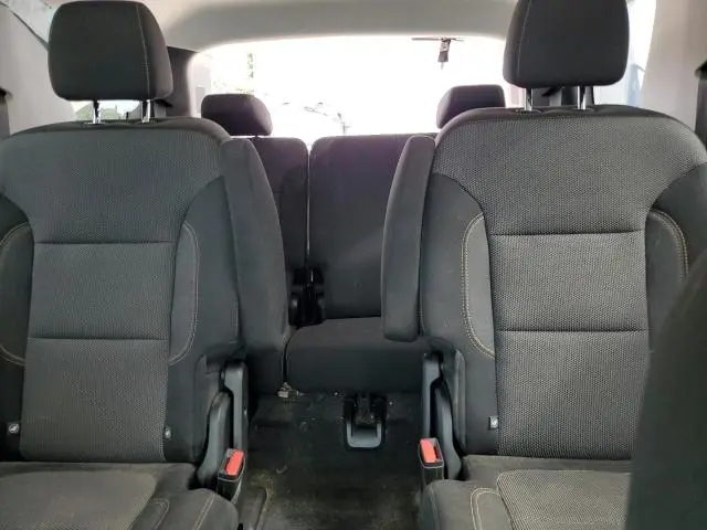 2020 CHEVROLET TRAVERSE LT  