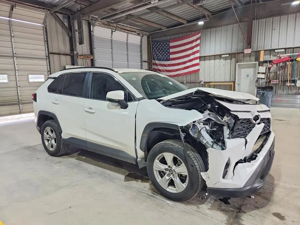 2019 TOYOTA RAV 4   