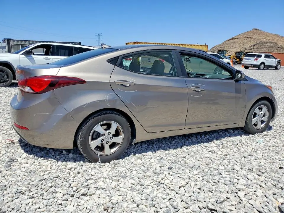 2015 HYUNDAI ELANTRA SE  