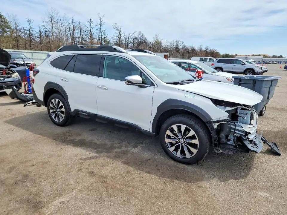 2025 SUBARU OUTBACK TOURING  