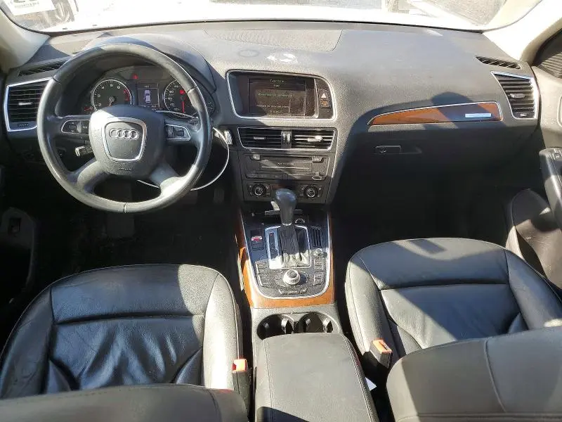 2010 AUDI Q5 PREMIUM PLUS  