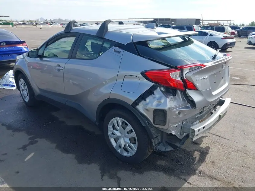 2019 TOYOTA C-HR LE