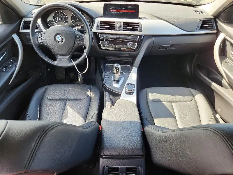 2018 BMW 320 XI  