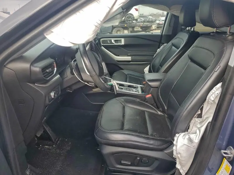 2021 FORD EXPLORER XLT  