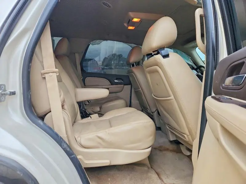 2013 GMC YUKON DENALI  