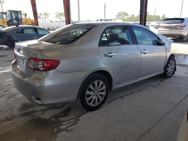 2013 TOYOTA COROLLA BASE  