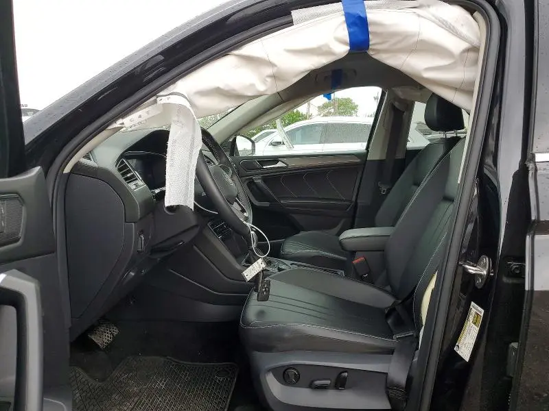 2022 VOLKSWAGEN TIGUAN SE  