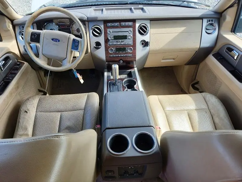 2011 FORD EXPEDITION XLT  