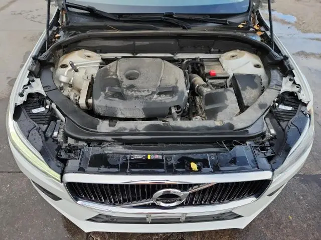 2018 VOLVO XC60 T5  