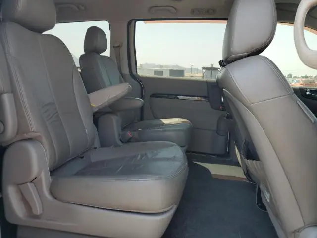 2012 KIA SEDONA EX  