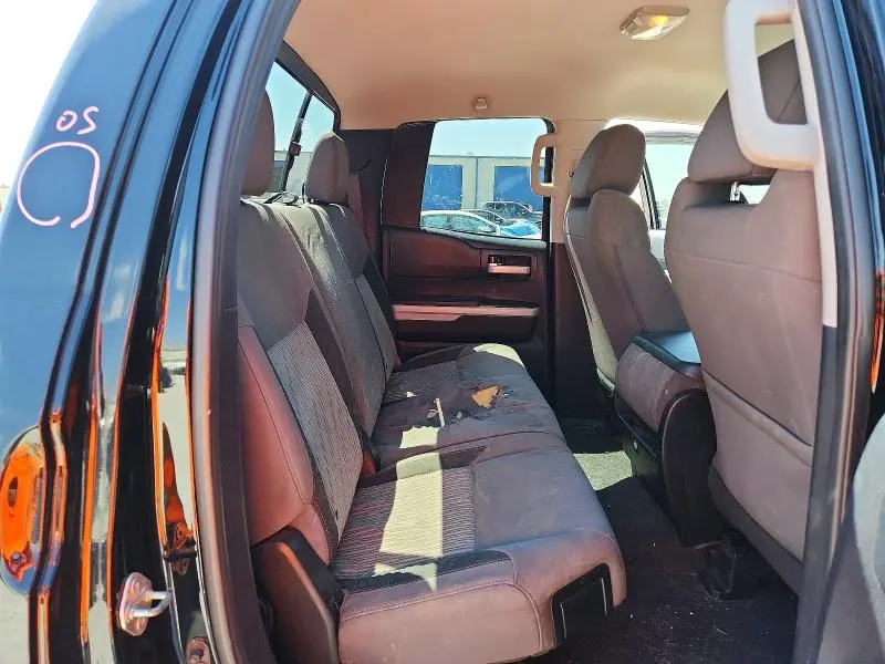 2014 TOYOTA TUNDRA SR5  