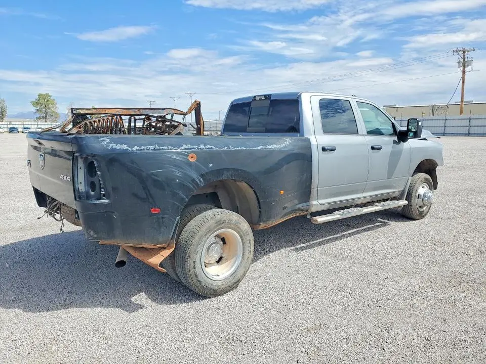 2024 RAM 3500 TRADESMAN  