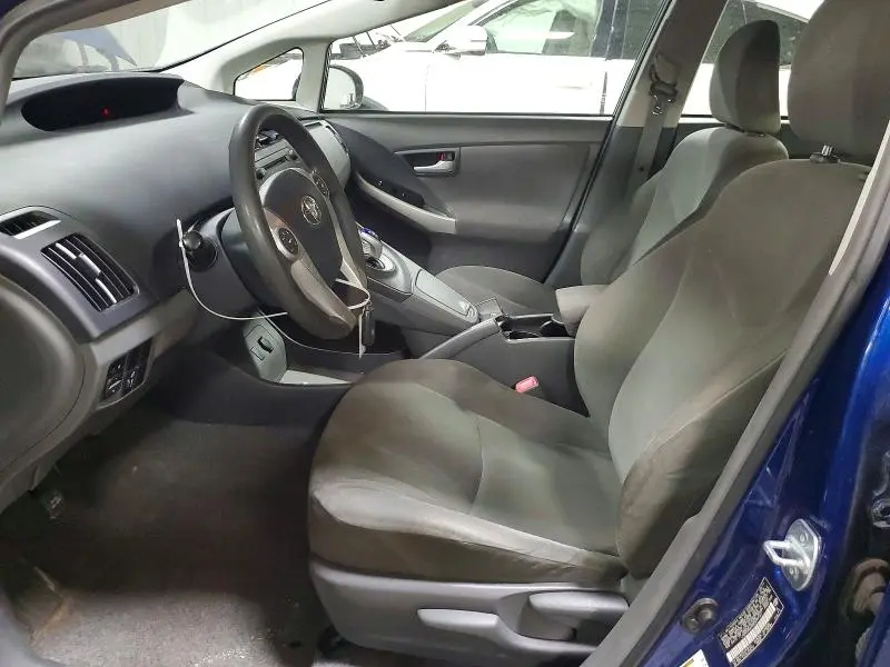 2011 TOYOTA PRIUS THREE  