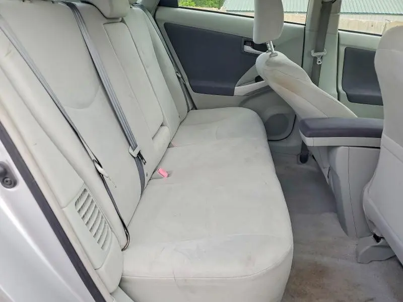 2010 TOYOTA PRIUS II  