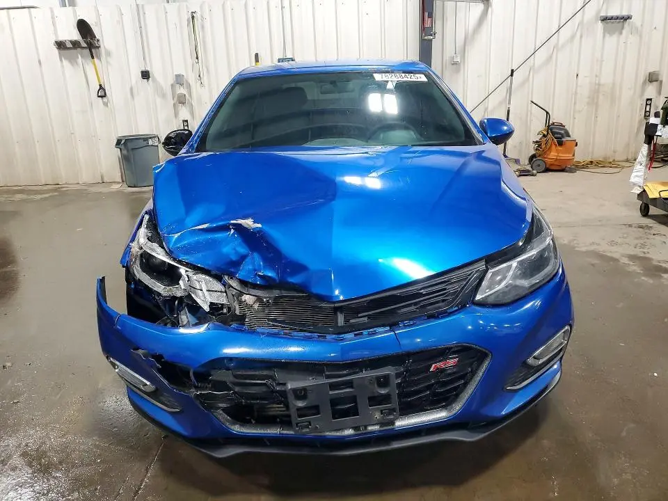 2017 CHEVROLET CRUZE LT  