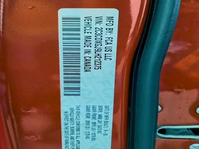 2020 DODGE CHARGER SCAT PACK  
