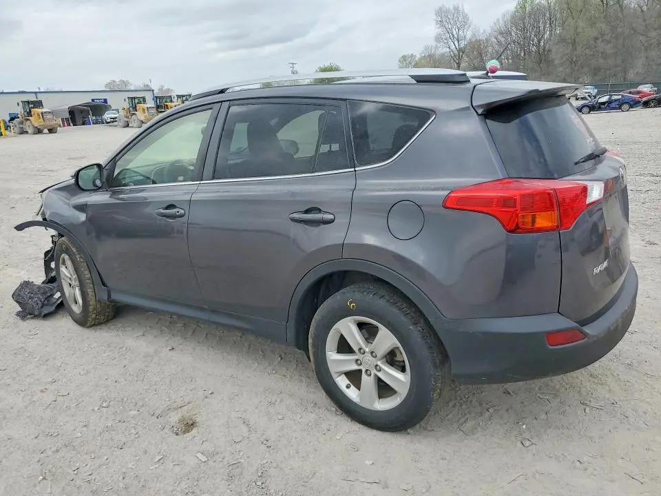 2014 TOYOTA RAV4 XLE  